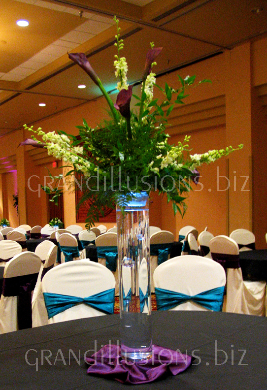 black calla lillies tall centepiece crystals under water wedding reception Marriott Cornhusker Hotel Lincoln Nebraska