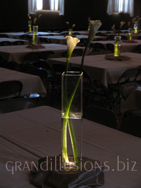 tall square lighted wedding centerpiece